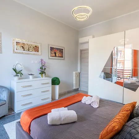 Imperial House - 300m To Metro B, Open View, 4-6pax Appartamento Roma