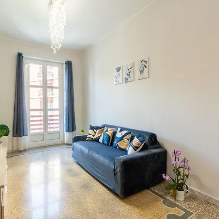Imperial House - 300m To Metro B, Open View, 4-6pax * Roma
