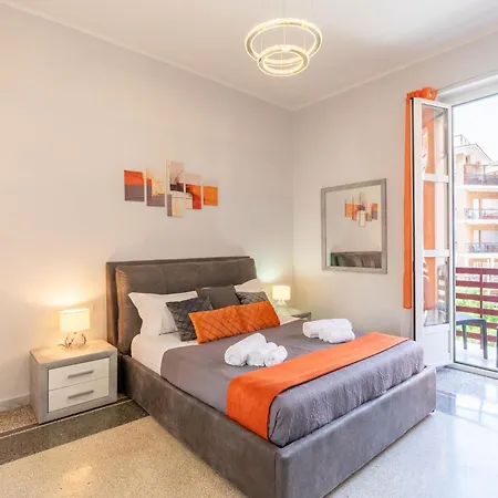 Appartamento Imperial House - 300m To Metro B, Open View, 4-6pax